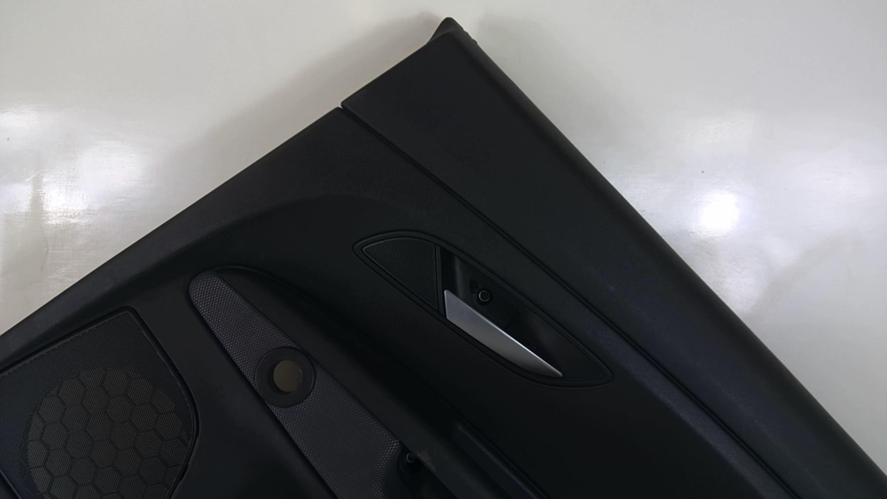 Maniglia interna posteriore destra FIAT GRANDE PUNTO Diésel - 1