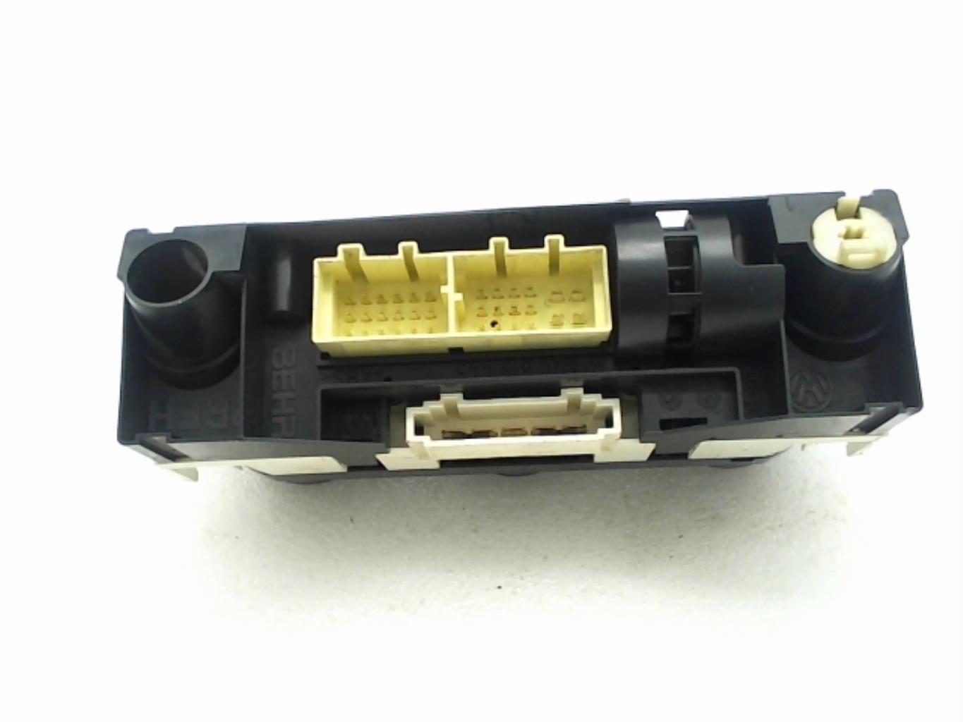 Commande chauffage VOLKSWAGEN POLO 4 PHASE 1 Essence - 1