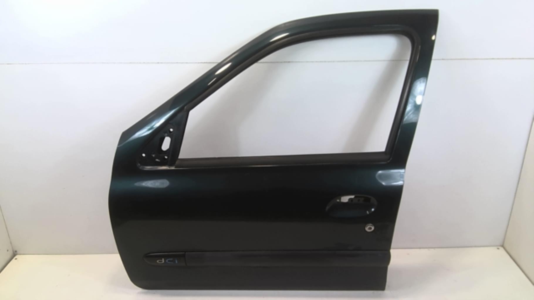 Porte avant gauche RENAULT CLIO 2 PHASE 2 Diesel - 1