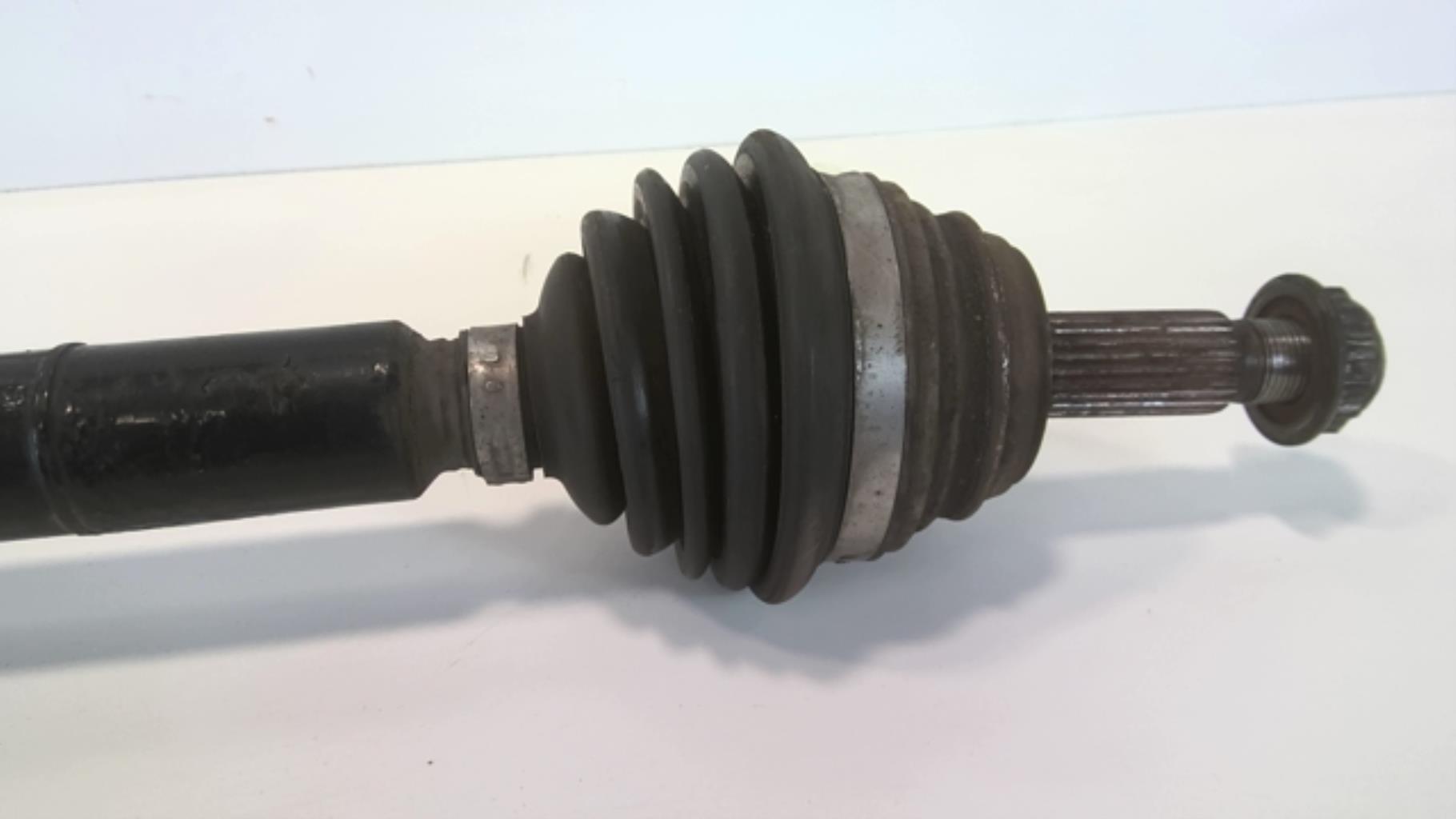 Giunto cardanico albero di trasmissione destro VOLKSWAGEN POLO 3 PHASE 2 Gasolina - 1