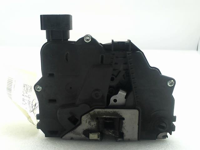 Serrure arriere gauche OPEL CORSA E Essence - 1