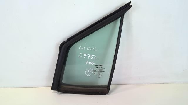 Ventanilla triangular delantera izquierda (puerta) NISSAN MICRA 5 Diésel - 1