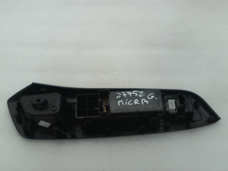 Interruttore lavacristalli anteriore sinistro NISSAN MICRA 5 Diésel - 1