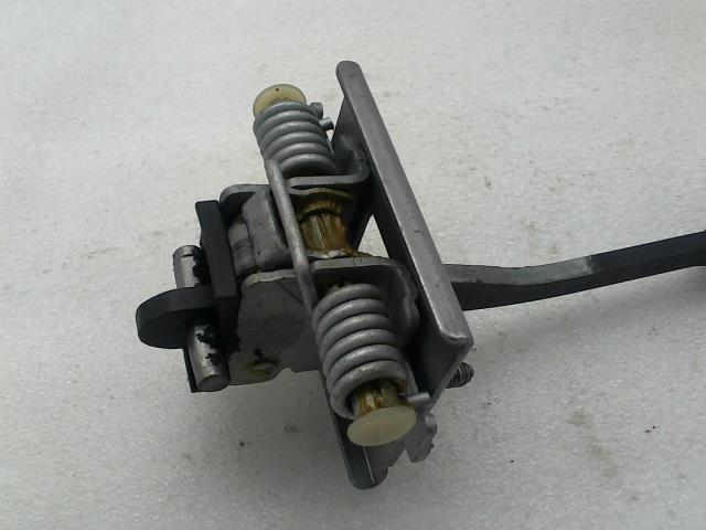 Tirante portiera anteriore destro PEUGEOT 5008 1  - 1
