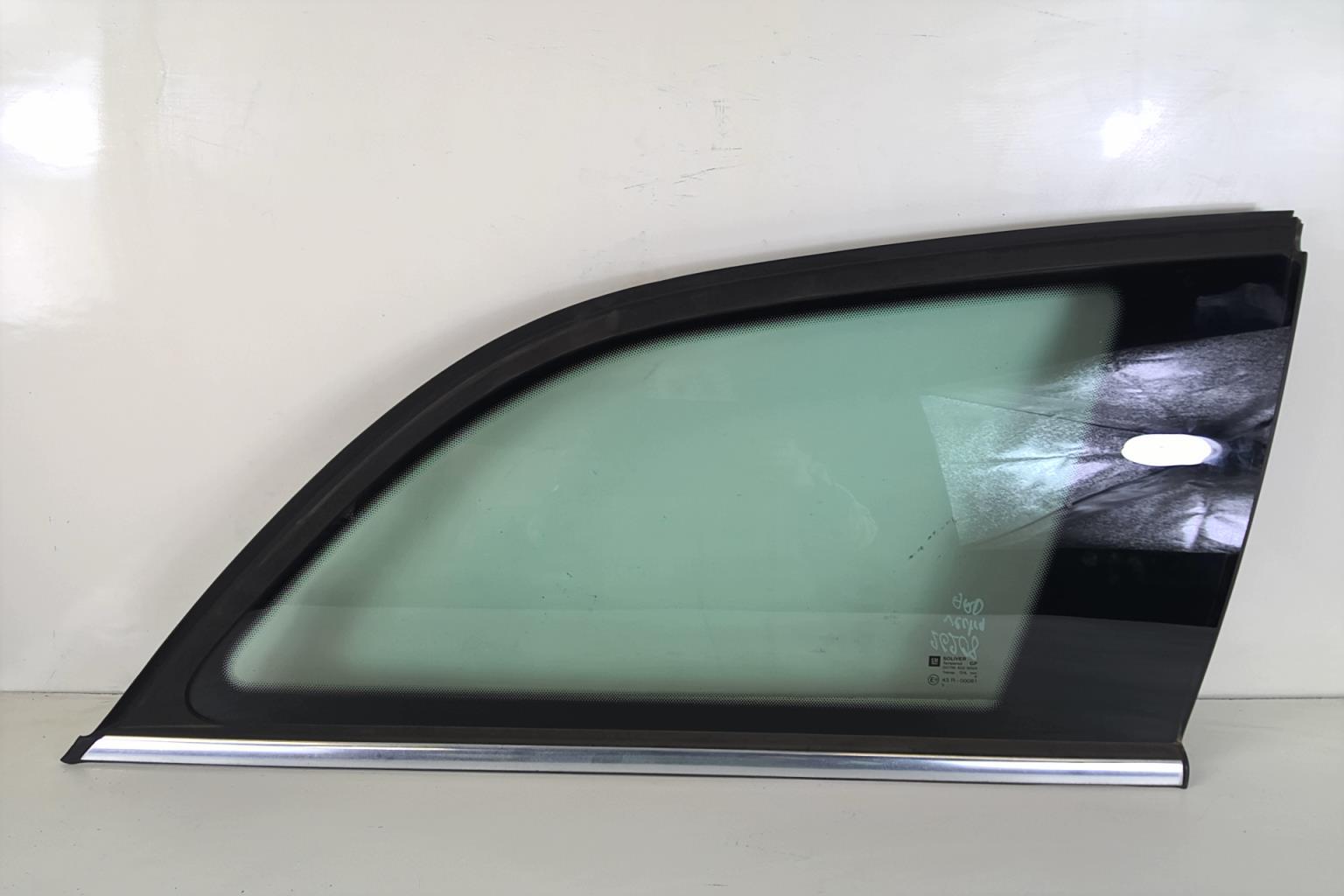 Vetro laterale fisso posteriore destro OPEL VECTRA C PHASE 1 BREAK Diésel - 1