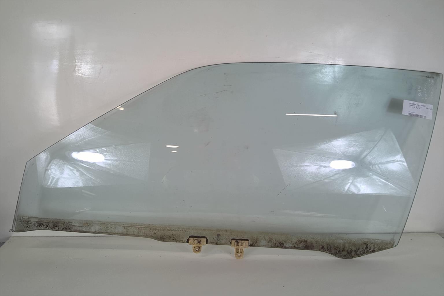 Vetro anteriore sinistro NISSAN SUNNY 3 Gasolina - 1