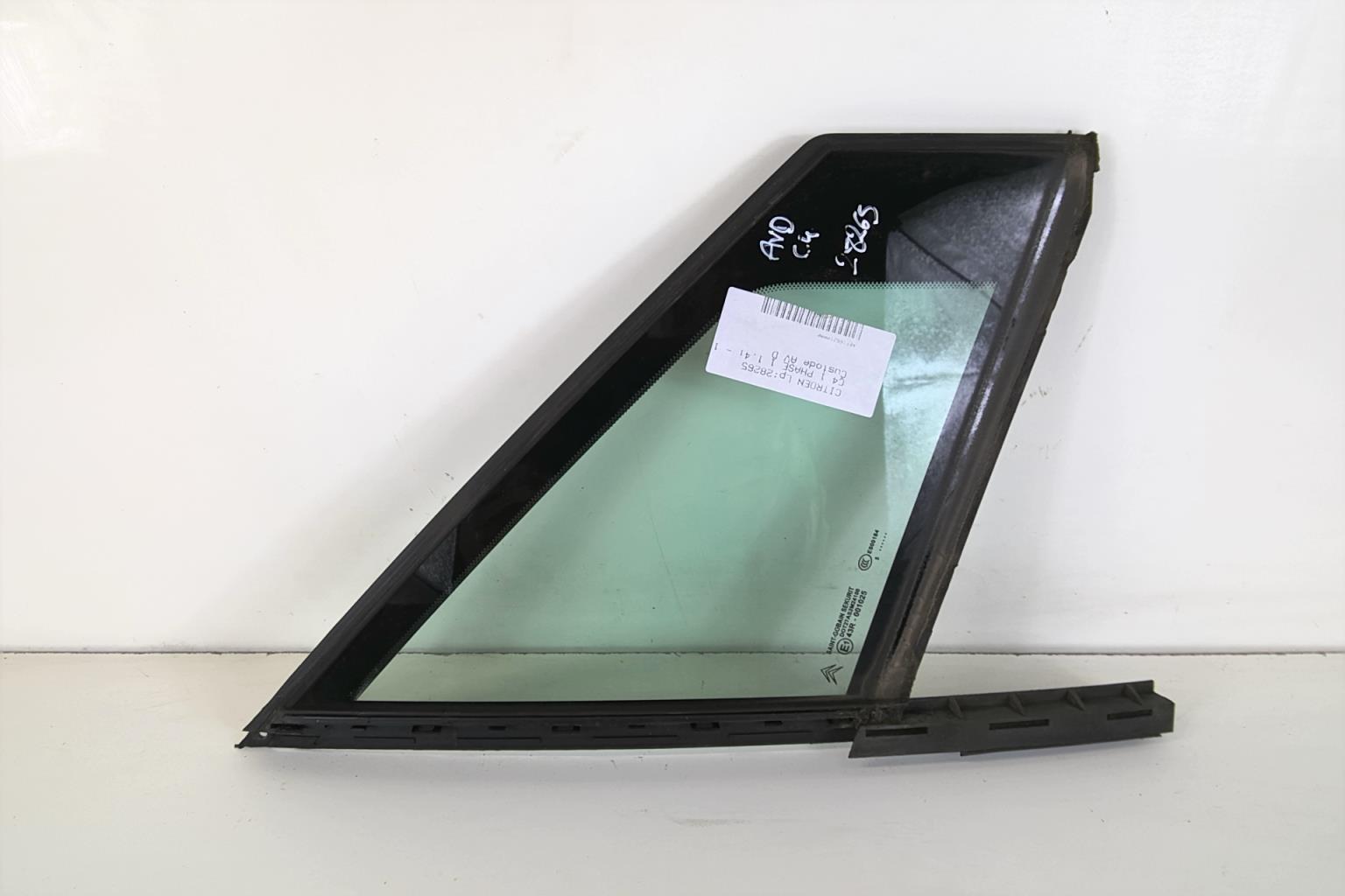 Custode avant droit (porte) CITROEN C4 1 PHASE 1 Essence - 1