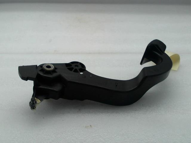 Pedale del freno PEUGEOT 208 1 PHASE 2 Diésel - 1