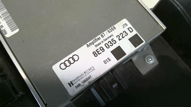 Caisson de basses AUDI A4 2 AVANT PHASE 2 BREAK Diesel - 1