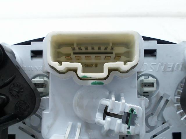 Commande chauffage DACIA SANDERO 2 PHASE 2 Essence - 1