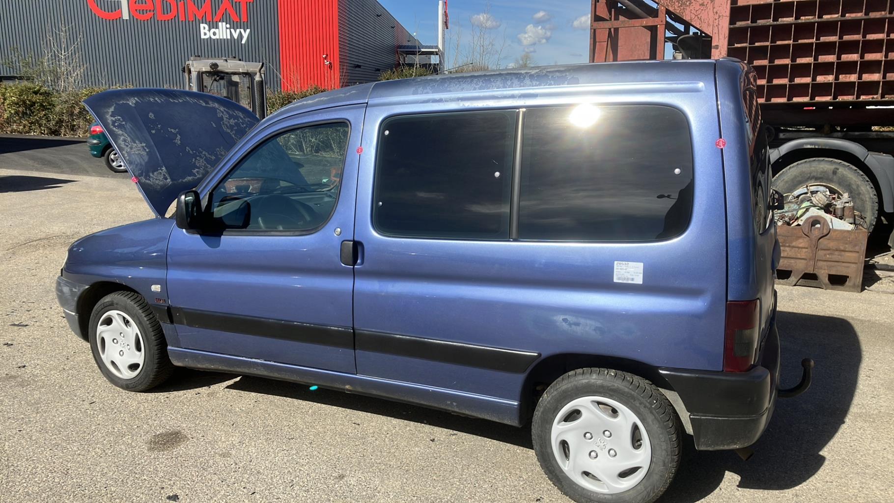 Custode arriere droit PEUGEOT PARTNER 1 PHASE 1 Diesel - 1