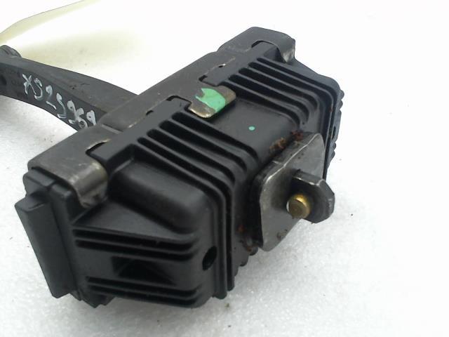 Arresto portiera posteriore sinistra BMW X5 E53 Diésel - 1