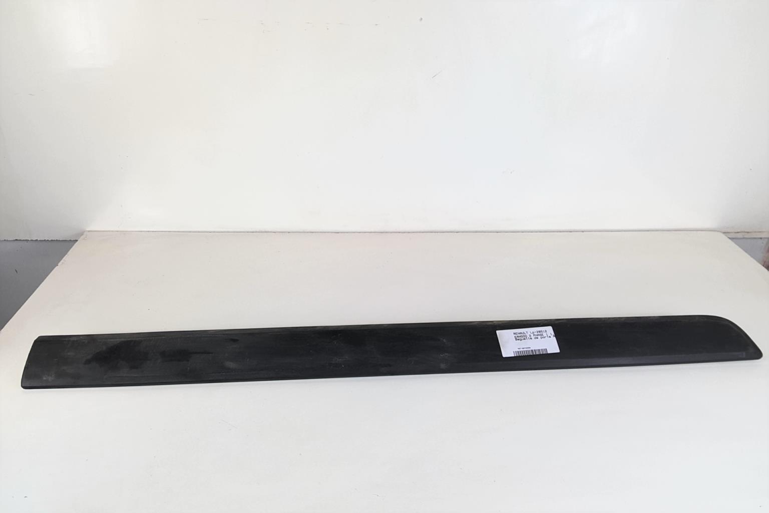 Modanatura portiera anteriore sinistra RENAULT KANGOO 2 PHASE 1 Diésel - 1