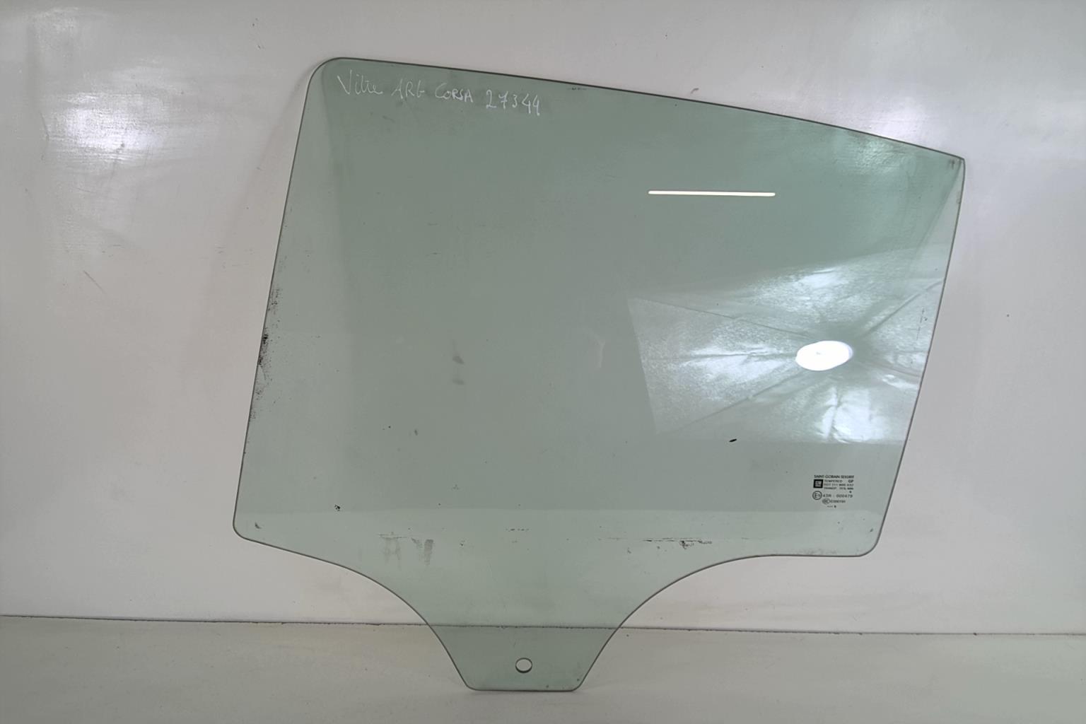 Vitre arriere gauche OPEL CORSA E Essence - 1