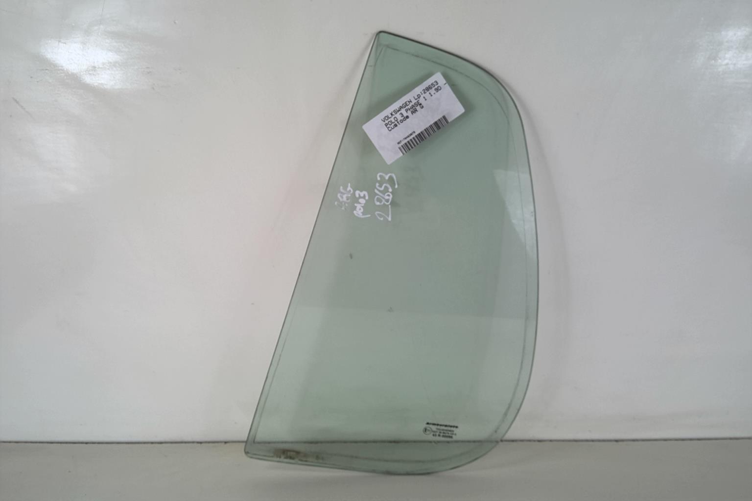 Ventanilla triangular trasera izquierda (puerta) VOLKSWAGEN POLO 3 PHASE 1 Diésel - 1