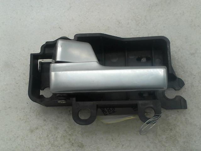 Maniglia interna anteriore sinistra FORD FOCUS 2 PHASE 2 BREAK Diésel - 1