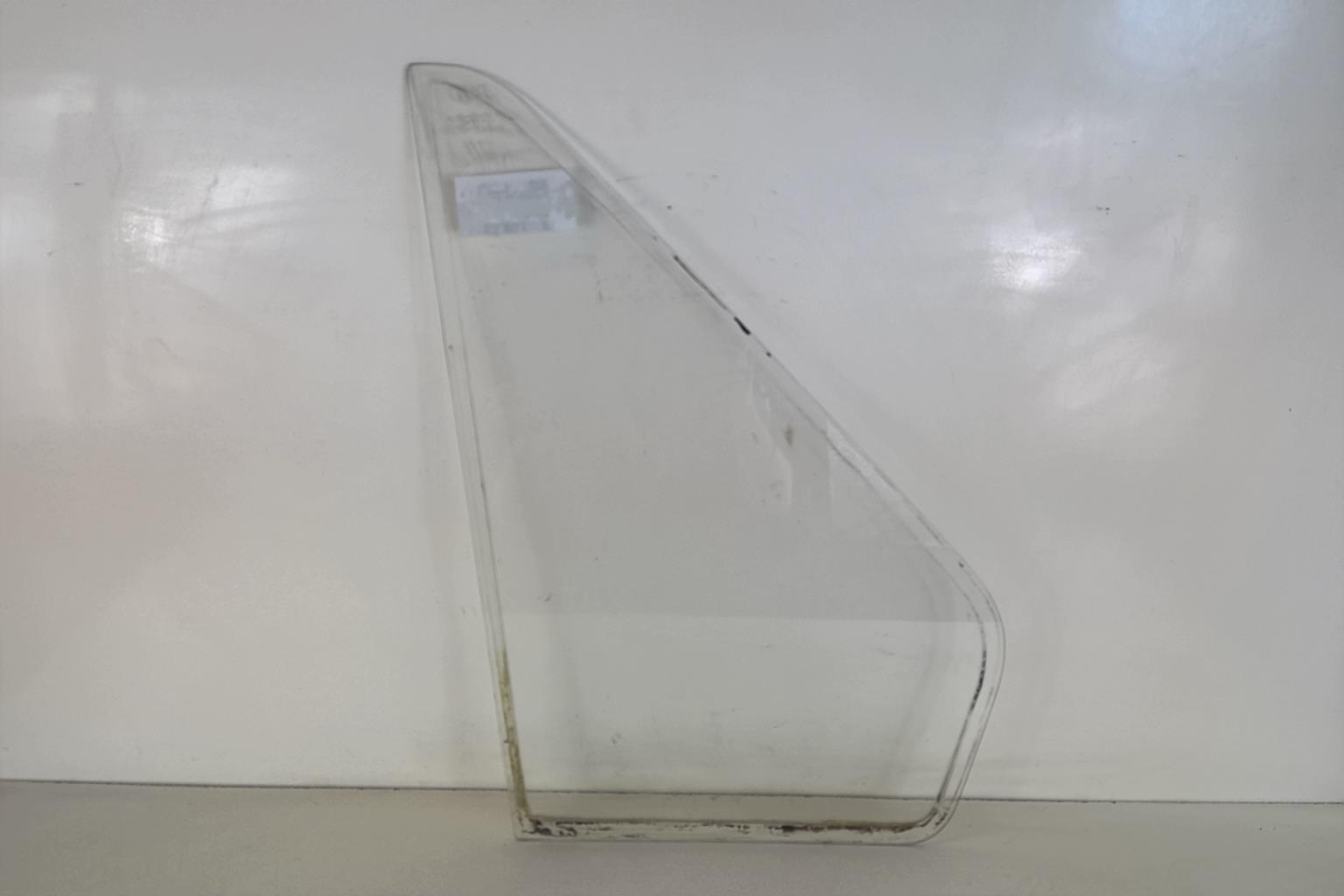 Ventanilla triangular delantera derecha (puerta) RENAULT TRAFIC 1 PHASE 1 Gasolina - 1