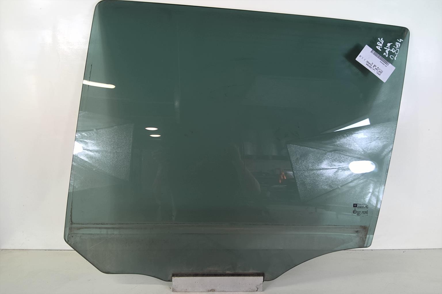 Vetro posteriore sinistro OPEL ZAFIRA B PHASE 1  - 1