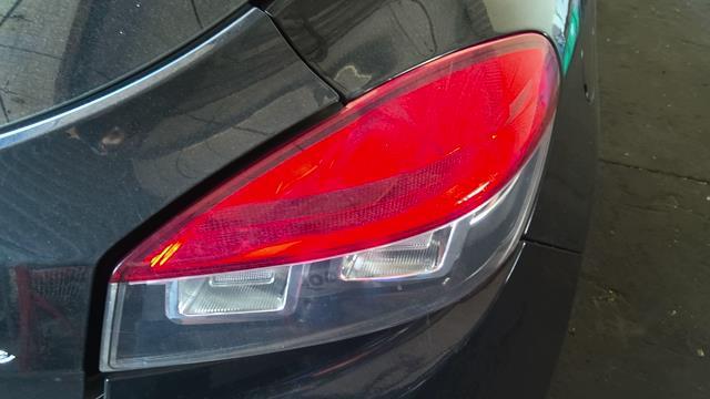 Fanale posteriore principale destro (luci) RENAULT MEGANE 3 PHASE 1 COUPE Diésel - 1