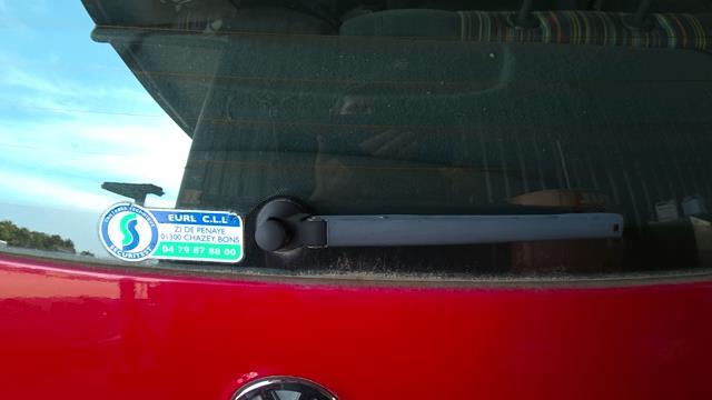 Braccio tergicristallo posteriore VOLKSWAGEN FOX Diésel - 1