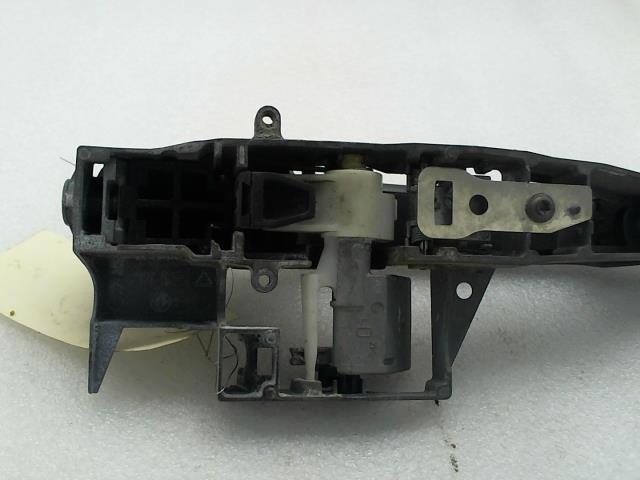 Maniglia portiera posteriore destra PEUGEOT 5008 1 Diésel - 1
