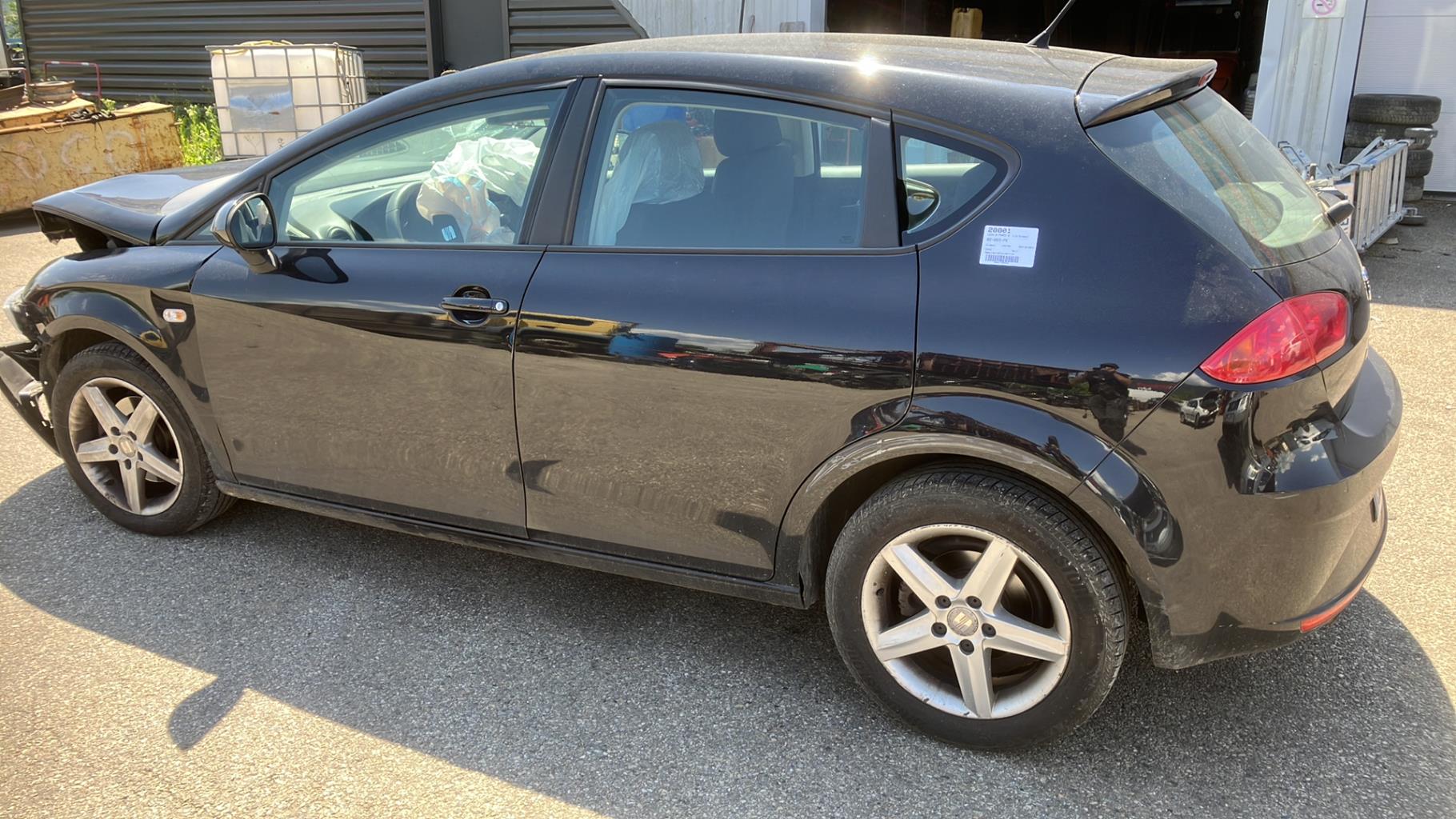 Feu arriere secondaire gauche (feux) SEAT LEON 2 PHASE 2 Diesel - 1
