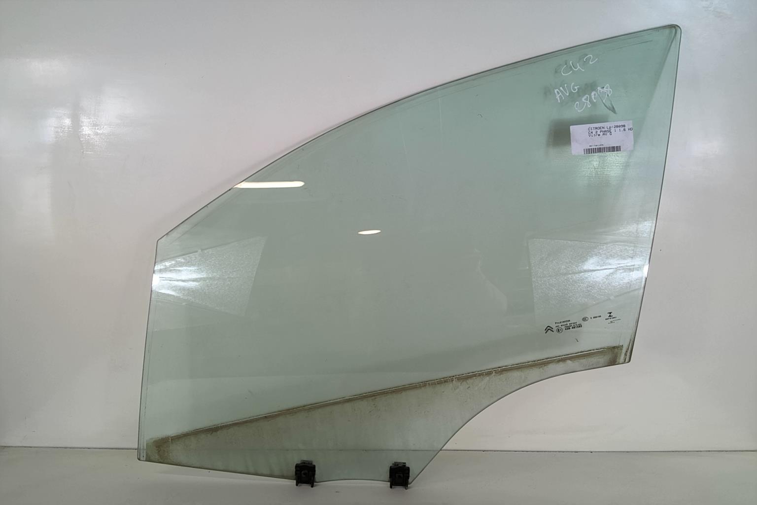 Vitre avant gauche CITROEN C4 2 PHASE 1 Diesel - 1