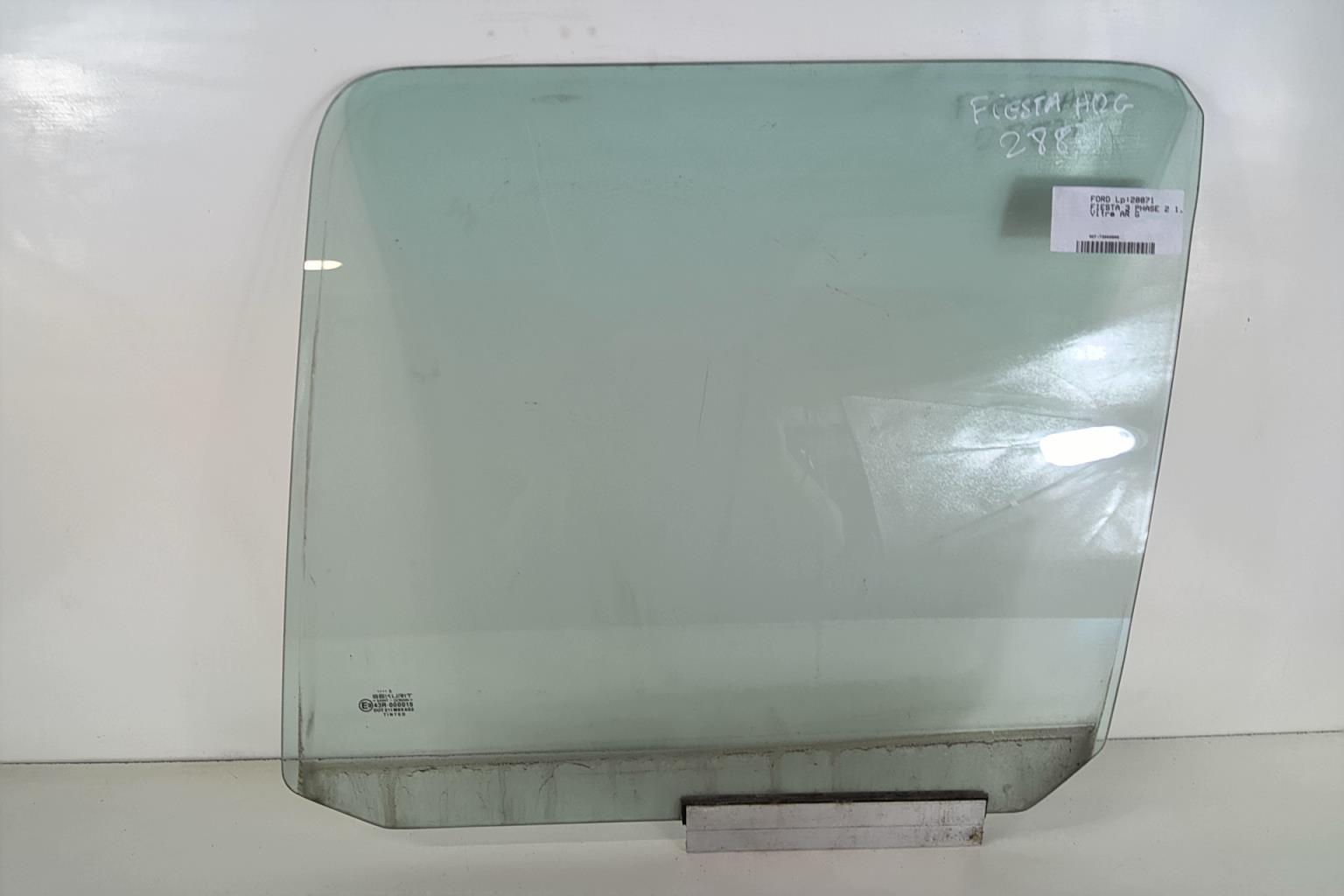 Vetro posteriore sinistro FORD FIESTA 3 PHASE 2 Gasolina - 1