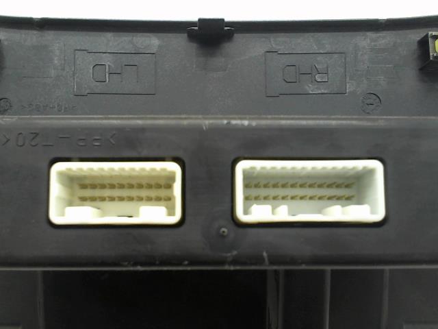 Commande chauffage TOYOTA COROLLA VERSO 2 PHASE 1 Essence - 1