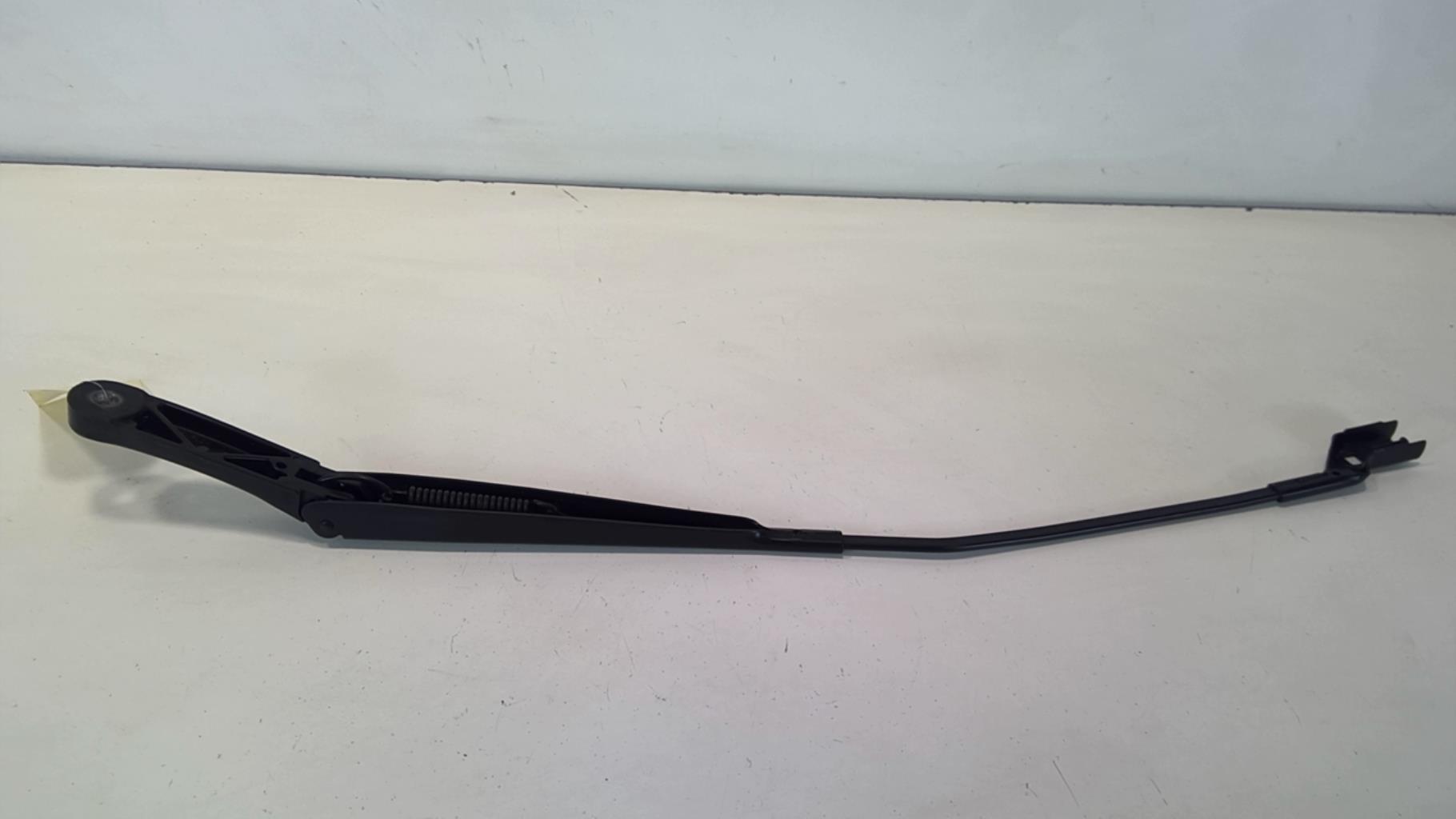 Braccio tergicristallo anteriore destro VOLKSWAGEN GOLF 6  - 1