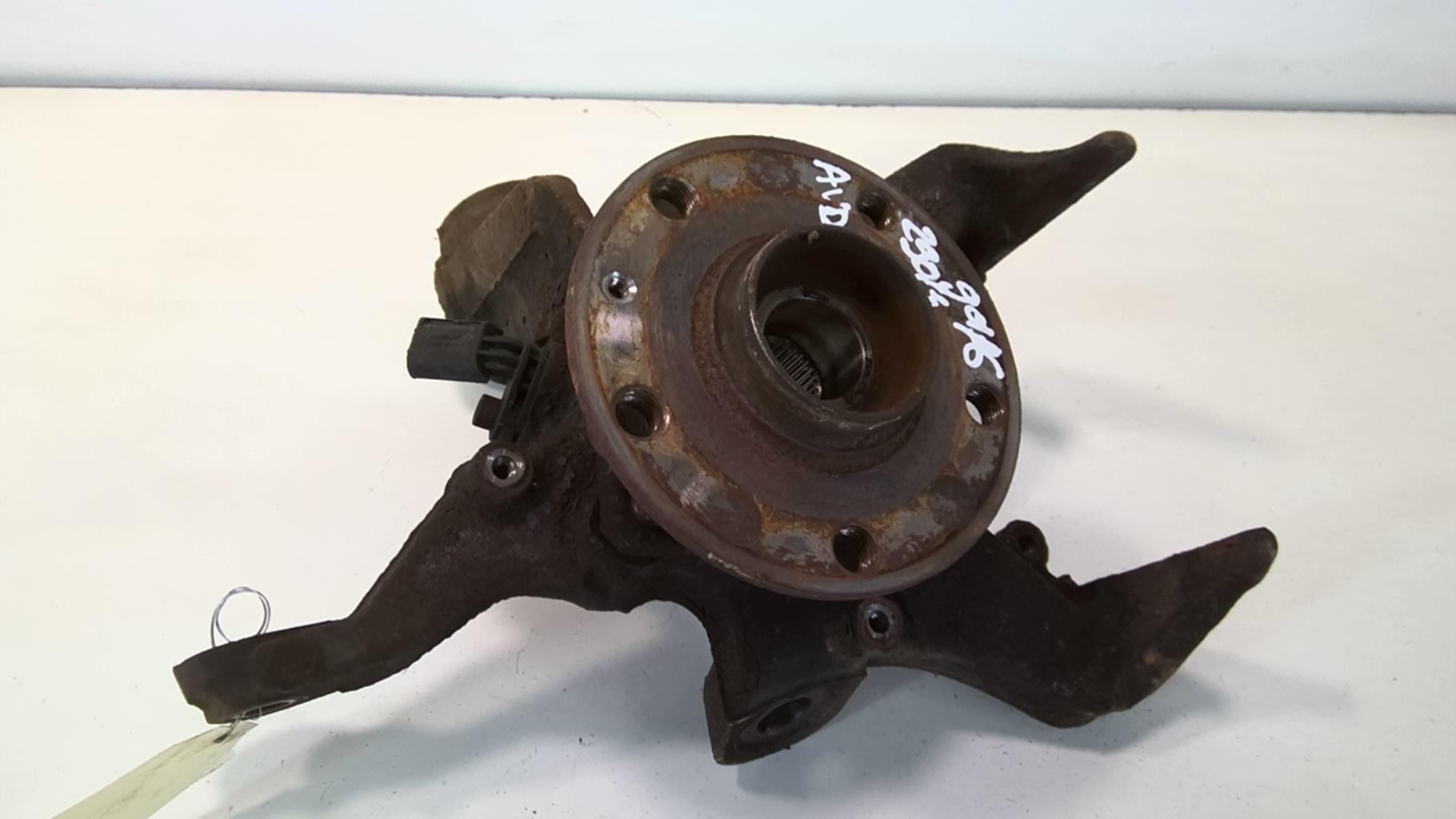 Mozzo anteriore destro VOLKSWAGEN GOLF 6  - 1