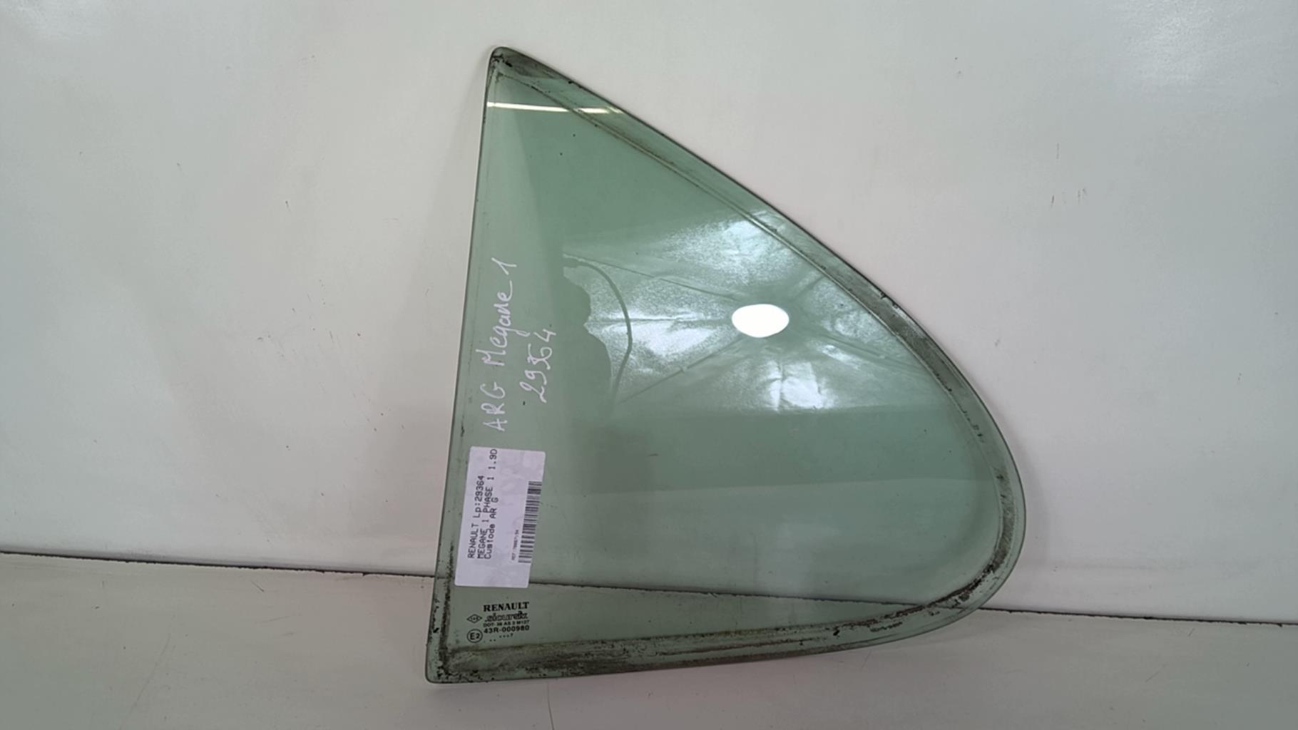Ventanilla triangular trasera izquierda (puerta) RENAULT MEGANE 1 PHASE 1 Diésel - 1