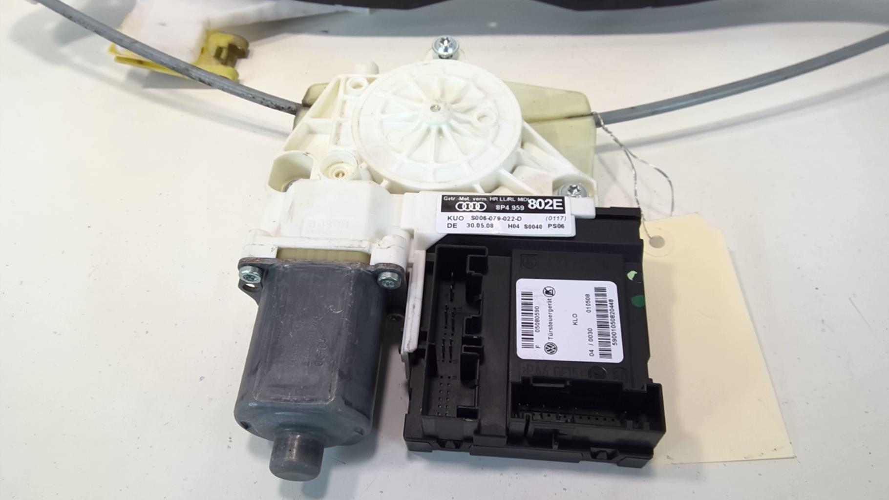 Alzacristalli elettrico posteriore destro AUDI A3 2 PHASE 2 Diésel - 1