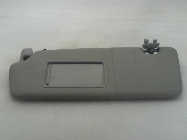 Pare soleil gauche AUDI A3 2 PHASE 2 Diesel - 1