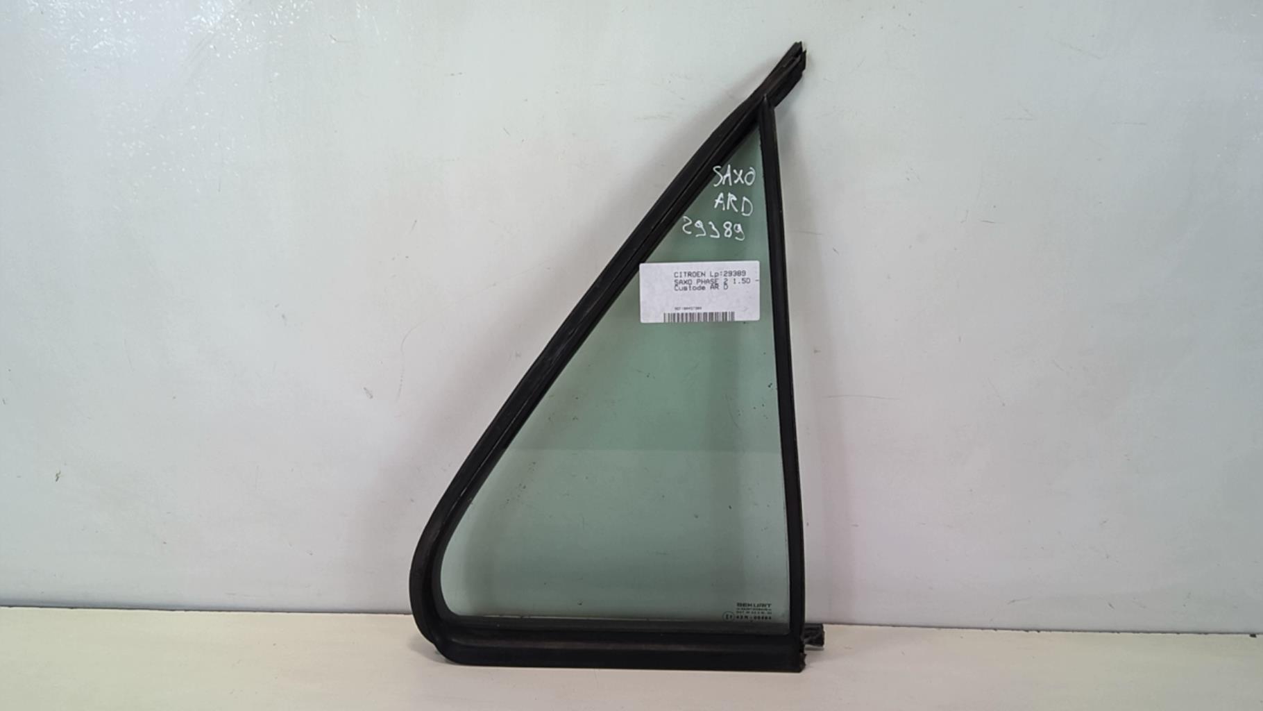 Custode arriere droit (porte) CITROEN SAXO PHASE 2 Diesel - 1