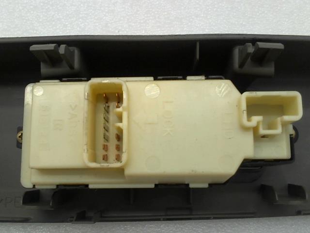 Maniglia interna posteriore sinistra DAIHATSU SIRION 2 Gasolina - 1