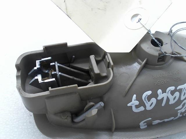 Maniglia interna anteriore sinistra RENAULT MEGANE 3 PHASE 1 Diésel - 1