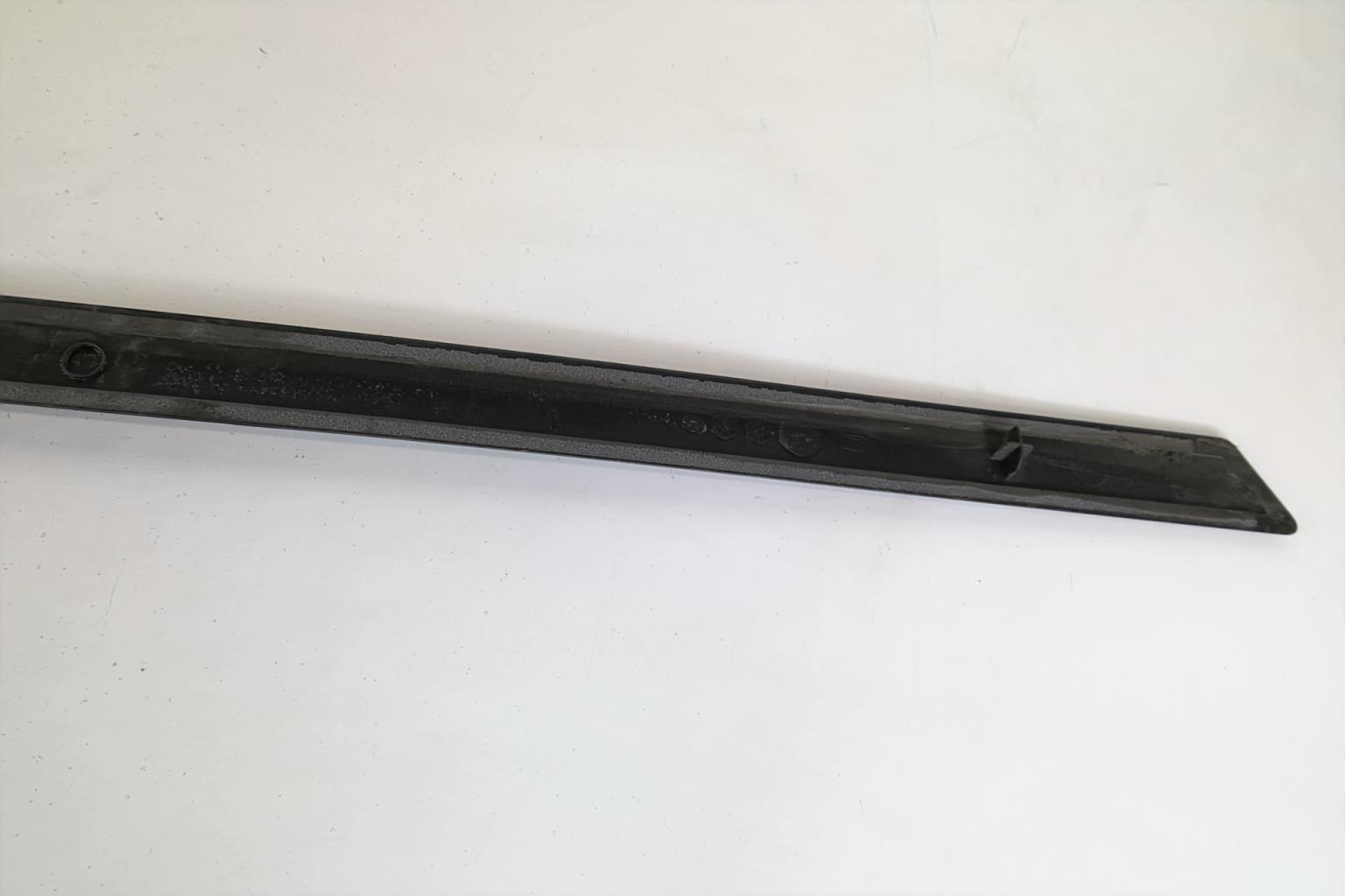 Modanatura portiera anteriore destra FORD FIESTA 5 PHASE 1 Gasolina - 1