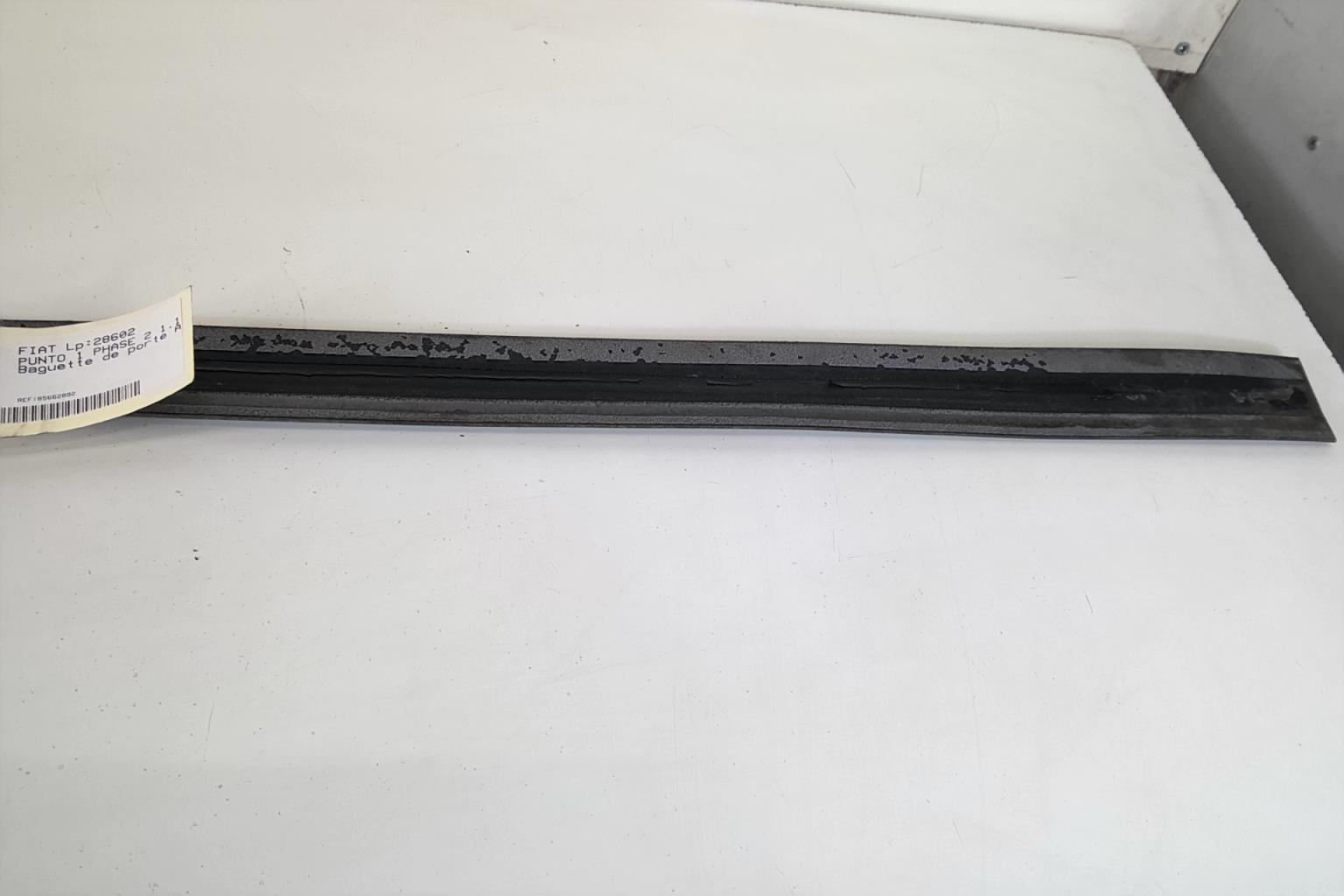 Modanatura portiera anteriore destra FIAT PUNTO 1 PHASE 2 Gasolina - 1