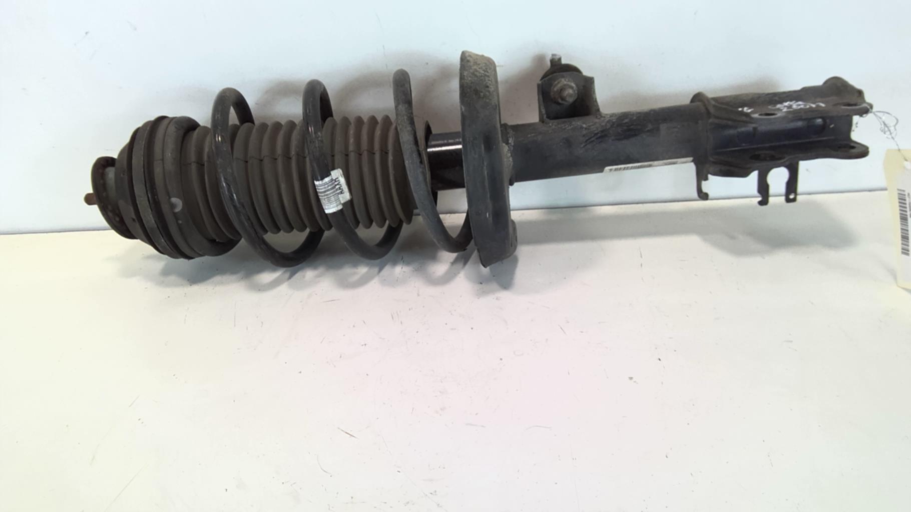 Amortisseur avant gauche OPEL CORSA E Essence - 1