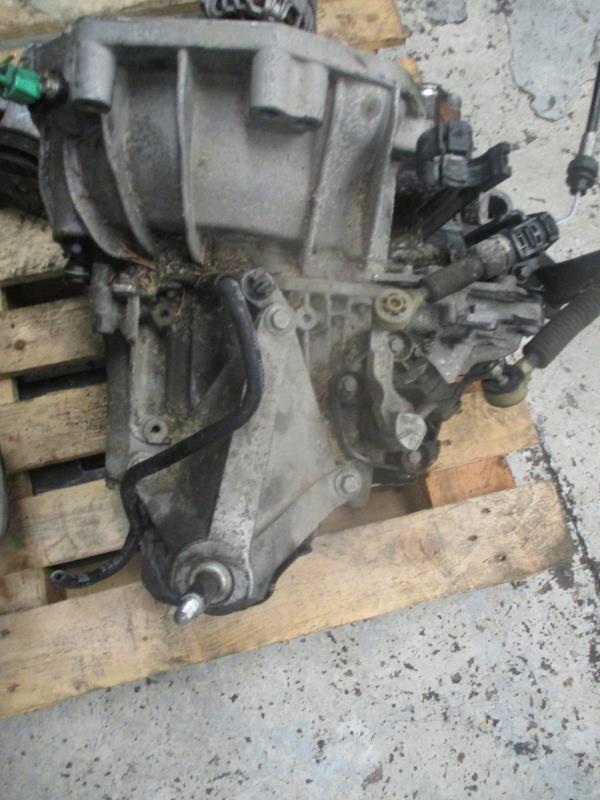 Boite de vitesses NISSAN MICRA 3 PHASE 3 Essence - 1