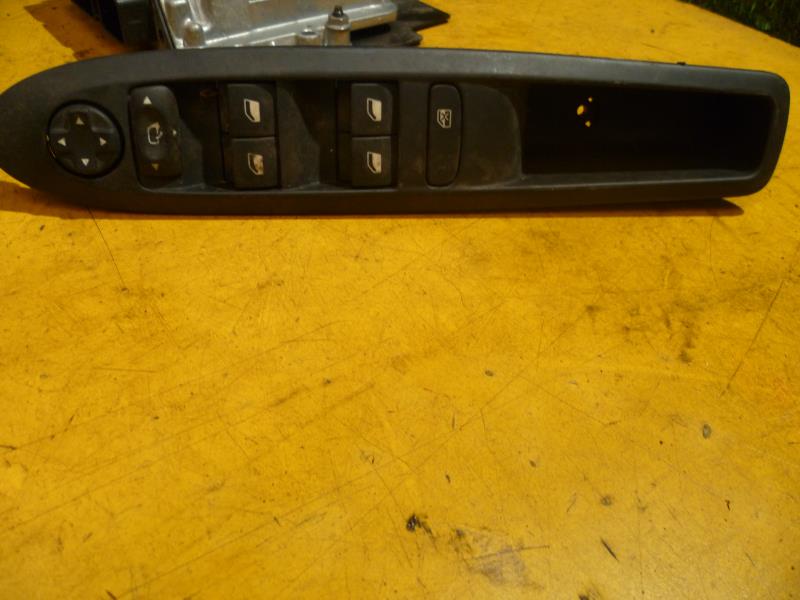 Interrupteur de leve vitre CITROEN C4 2 PHASE 1 Essence - 1
