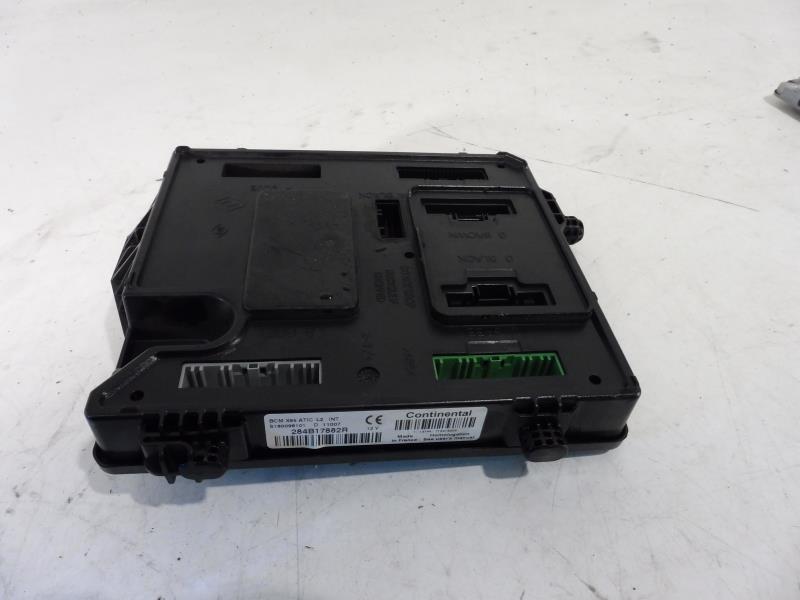 Boitier UCH RENAULT MEGANE 3 PHASE 1 BREAK Diesel - 1