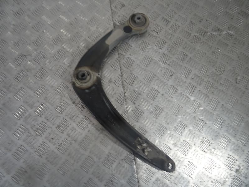 Triangle avant gauche CITROEN C4 2 PHASE 1 Diesel - 1