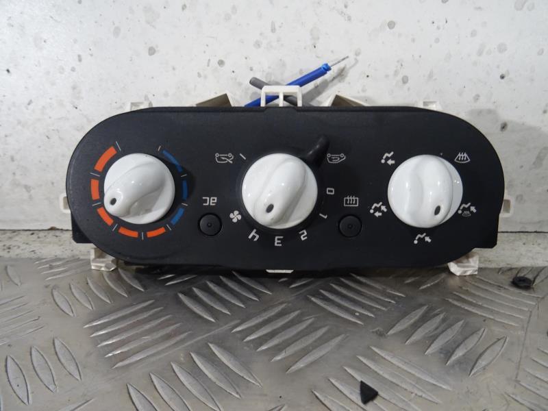 Commande chauffage RENAULT TWINGO 2 PHASE 2 Diesel - 1