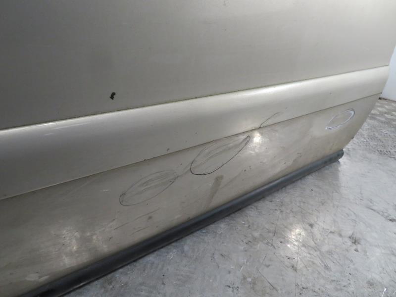 Porte avant droit AUDI A4 1 PHASE 2 Diesel - 1