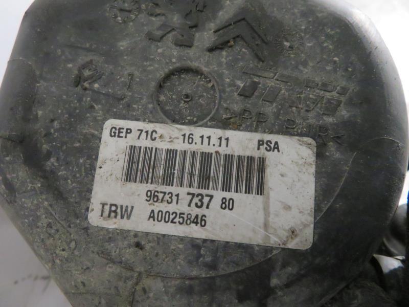 Pompe de direction CITROEN C5 2 BREAK Diesel - 1