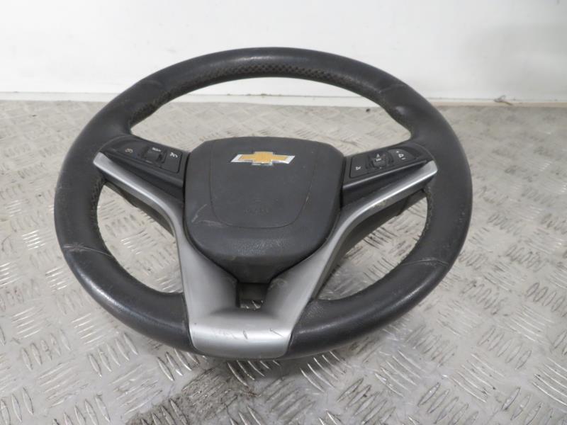 Volant CHEVROLET ORLANDO Diesel - 1