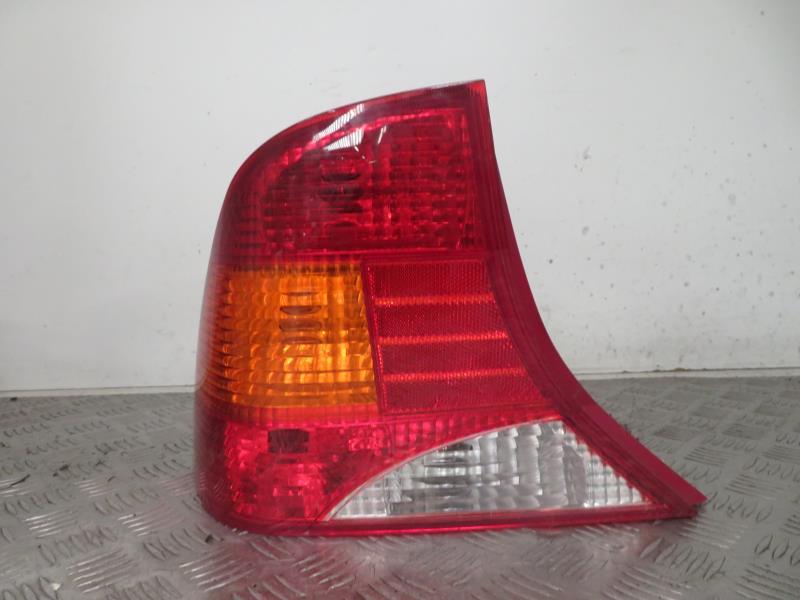 Feu arriere principal gauche (feux) FORD FOCUS 1 Essence - 1
