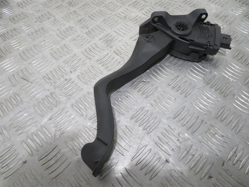 Pedale d'accelerateur PEUGEOT 207 Diesel - 1